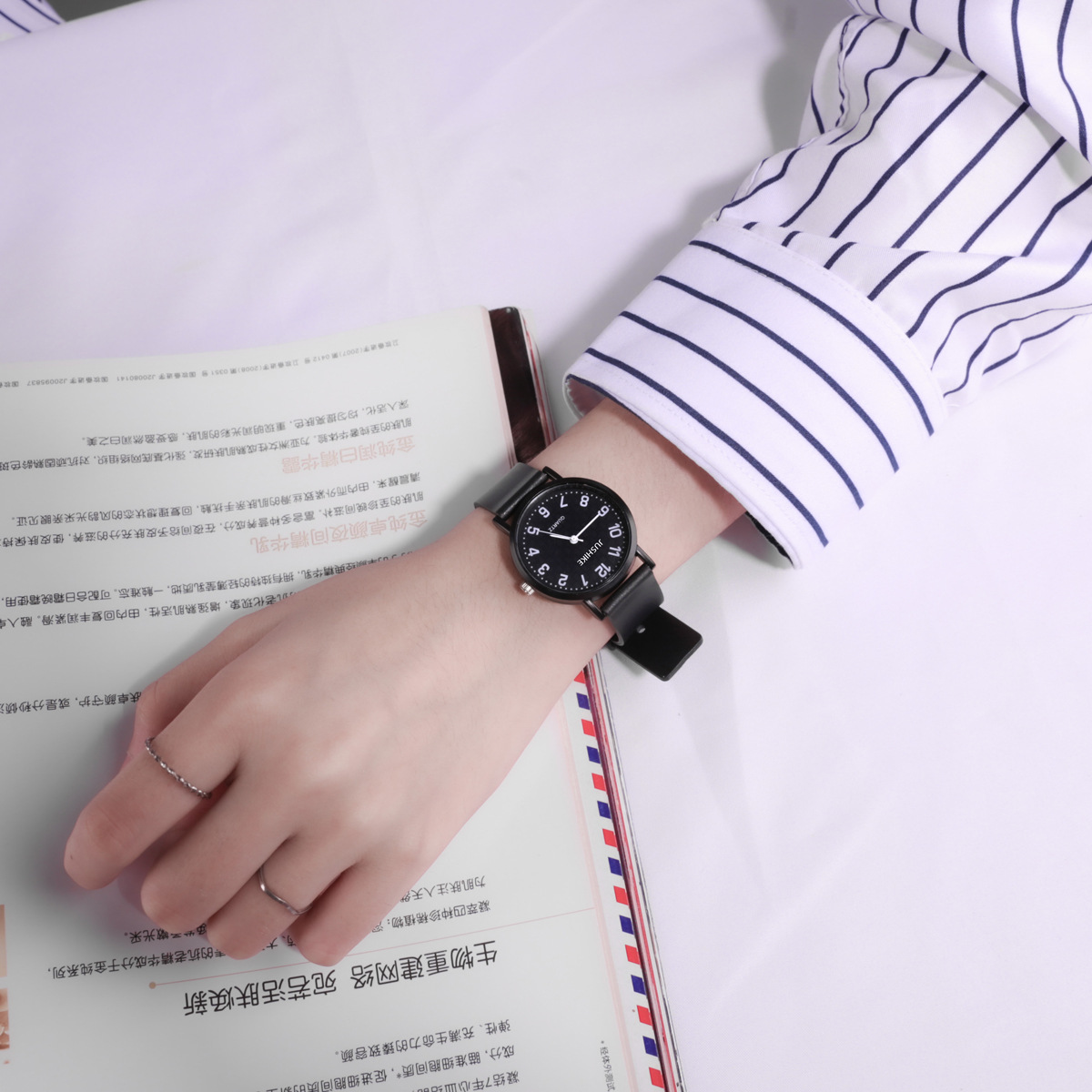 YIKAZE Women's Wristwatch Simp - đánh giá và giá Silicone Band Women